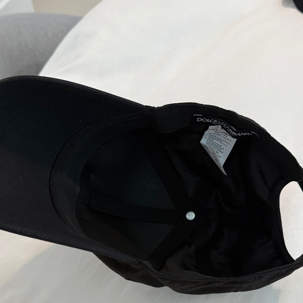 Dolce & Gabbana Classic Black Cap - Picture 3 of 4